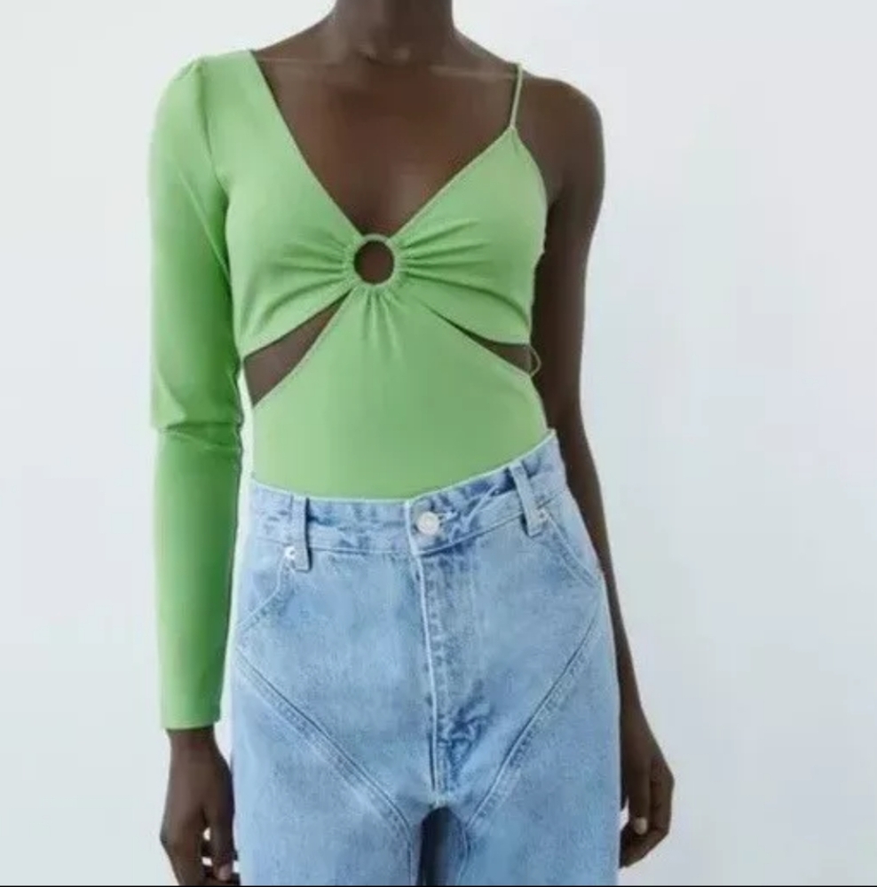 Zara A Symetrical Cut Out Green Bodysuit Size Medium Beach Wear Spring Summer